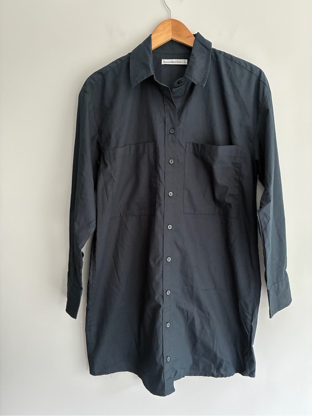 Abercrombie & Fitch Black Longline Casual Button-Down Shirt Small